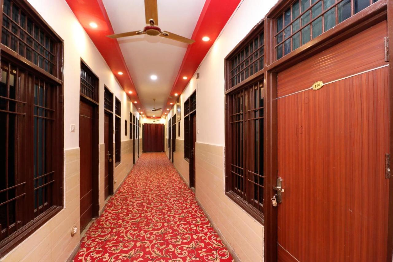 Hotel O Rr Villa Chandīgarh 外观 照片