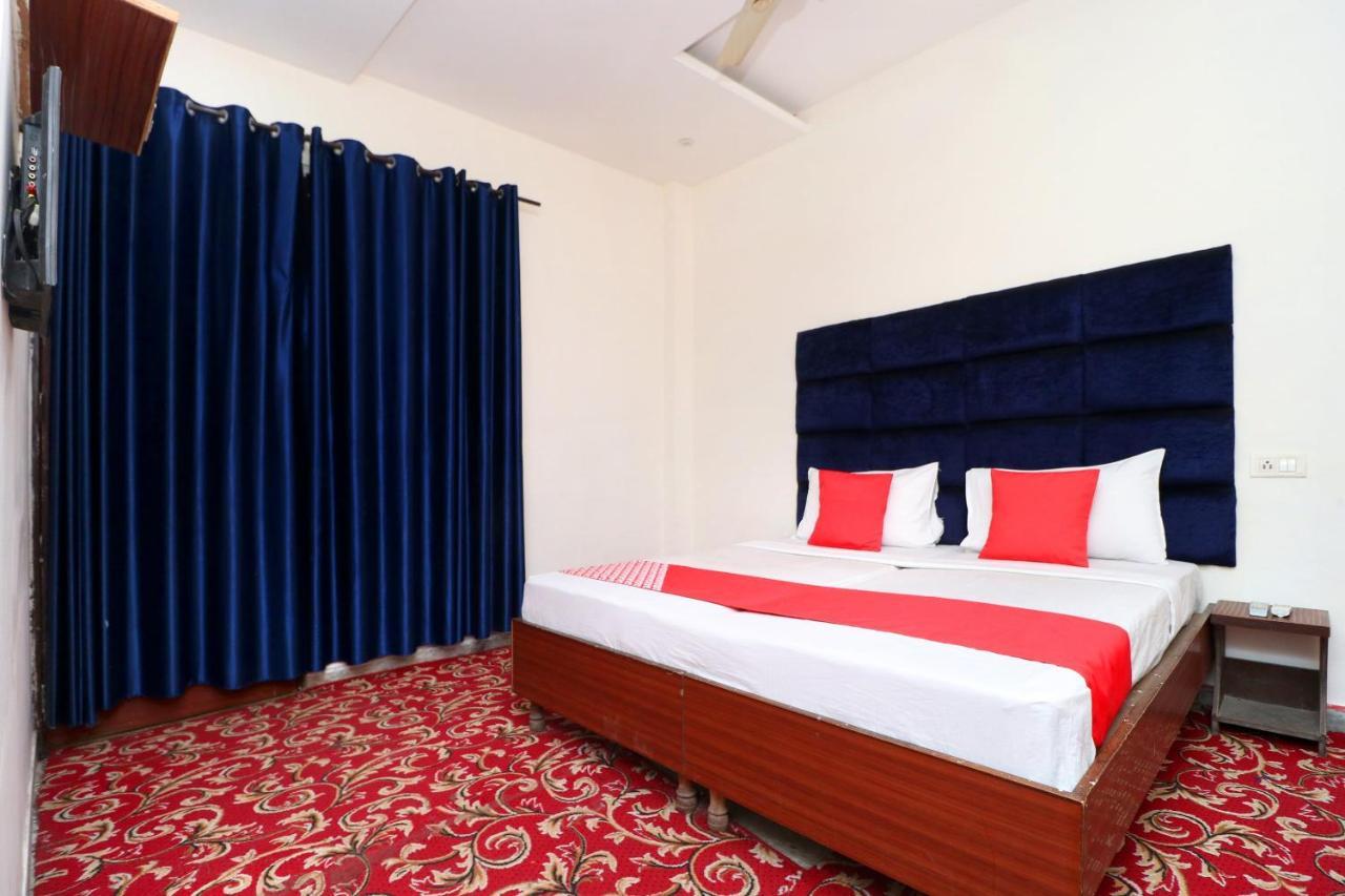 Hotel O Rr Villa Chandīgarh 外观 照片