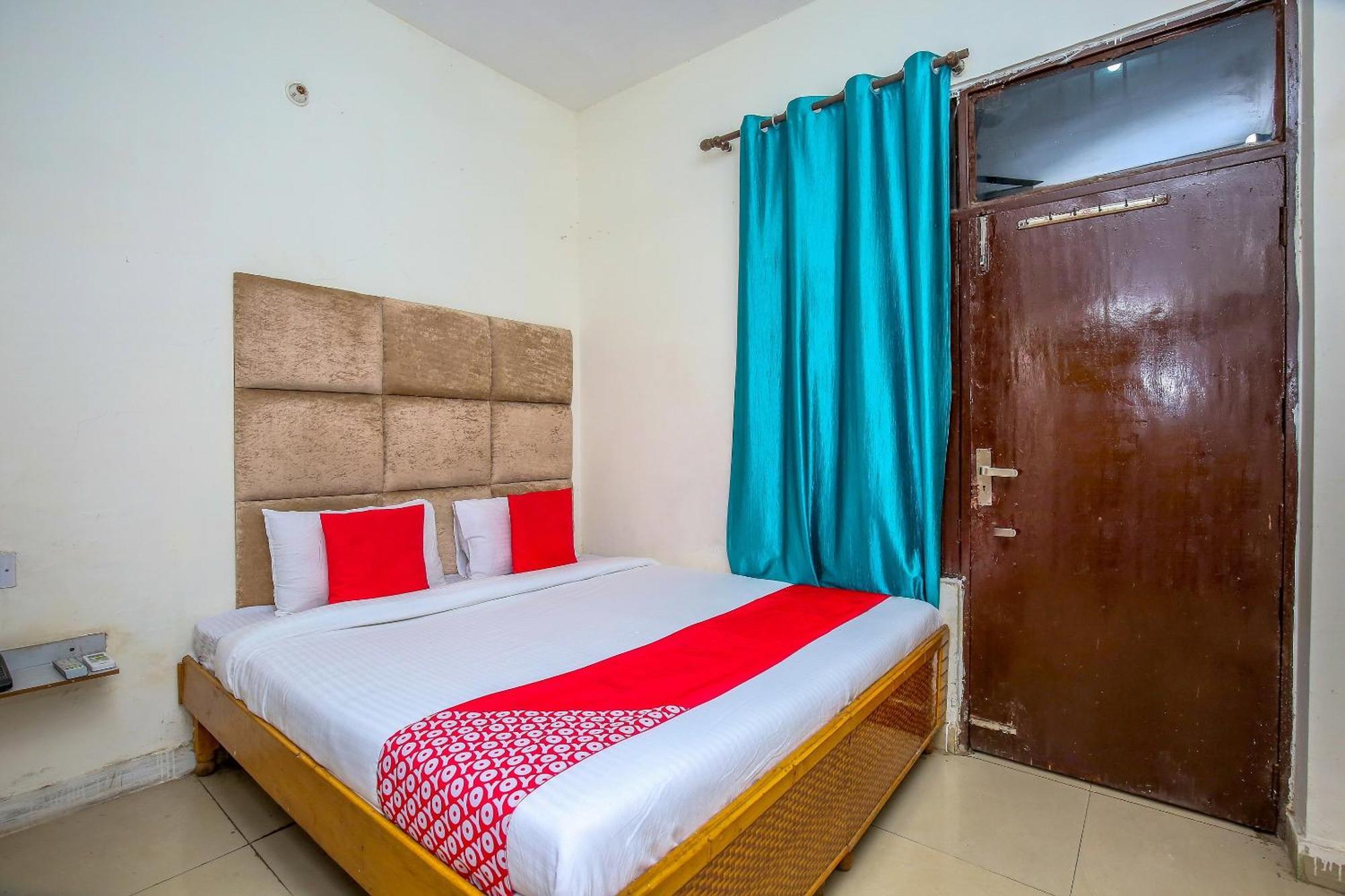 Hotel O Rr Villa Chandīgarh 外观 照片