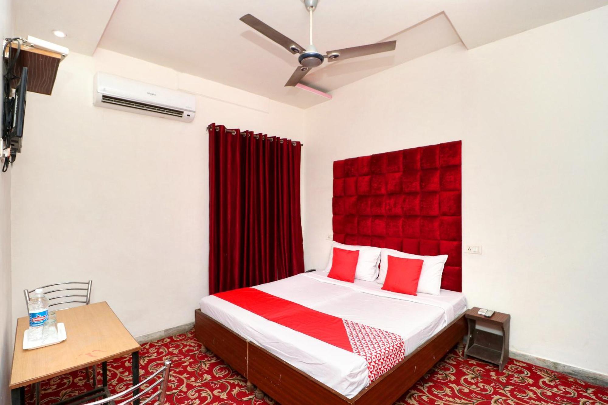 Hotel O Rr Villa Chandīgarh 外观 照片