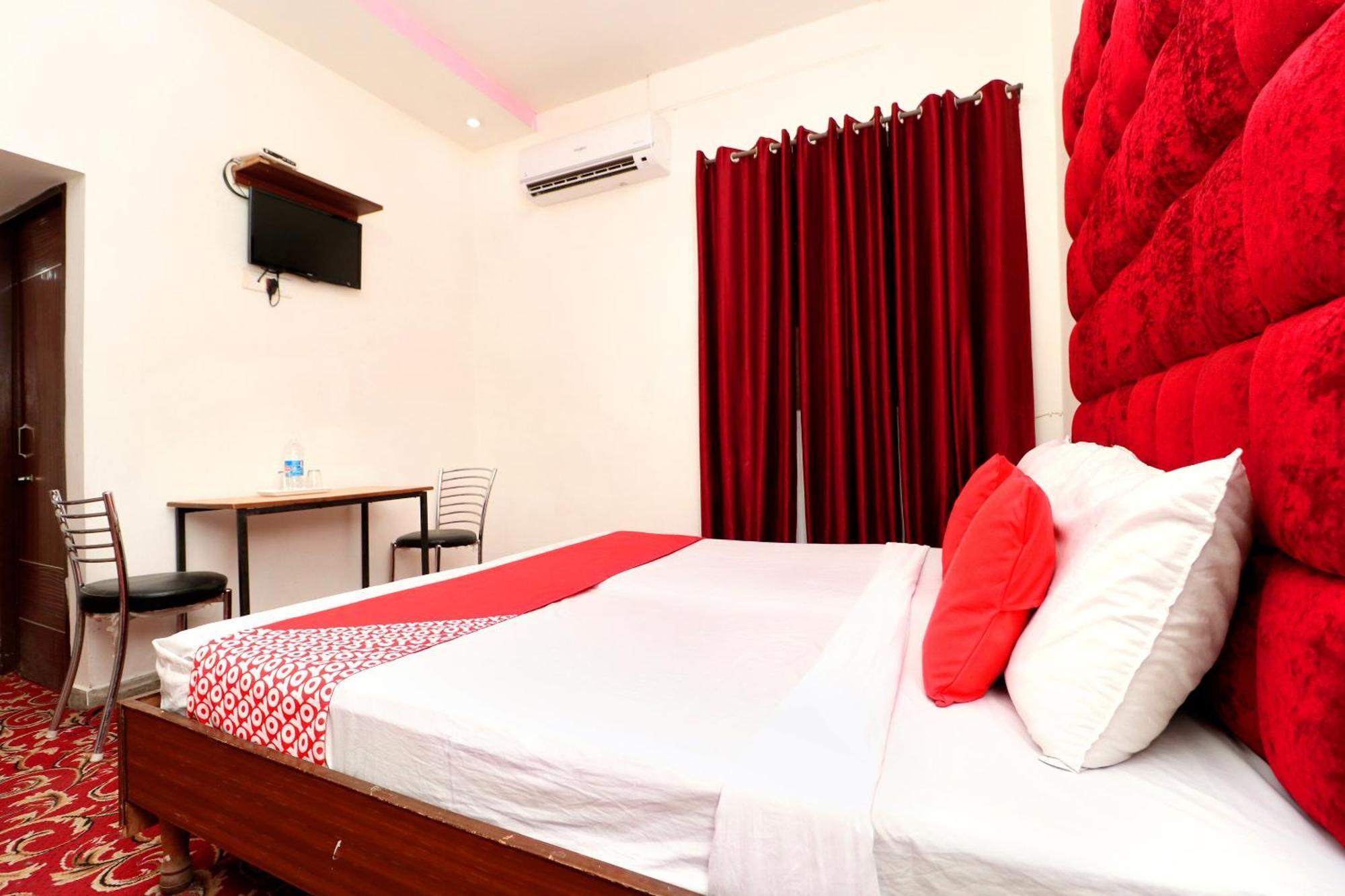 Hotel O Rr Villa Chandīgarh 外观 照片